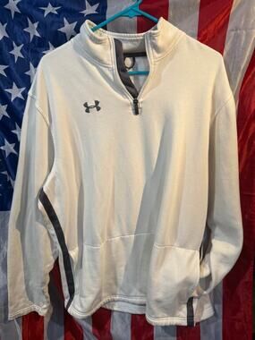 Men’s under armour quarter zip size large